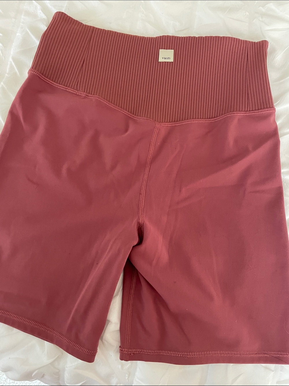 Vuori pink workout shorts - Picture 2 of 3